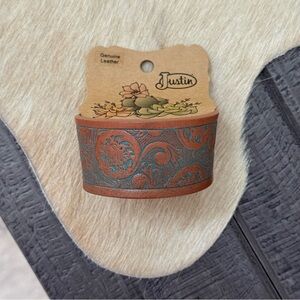 Justin Genuine Leather Western Tooled Cuff Bracelet Brown Turquoise NWT